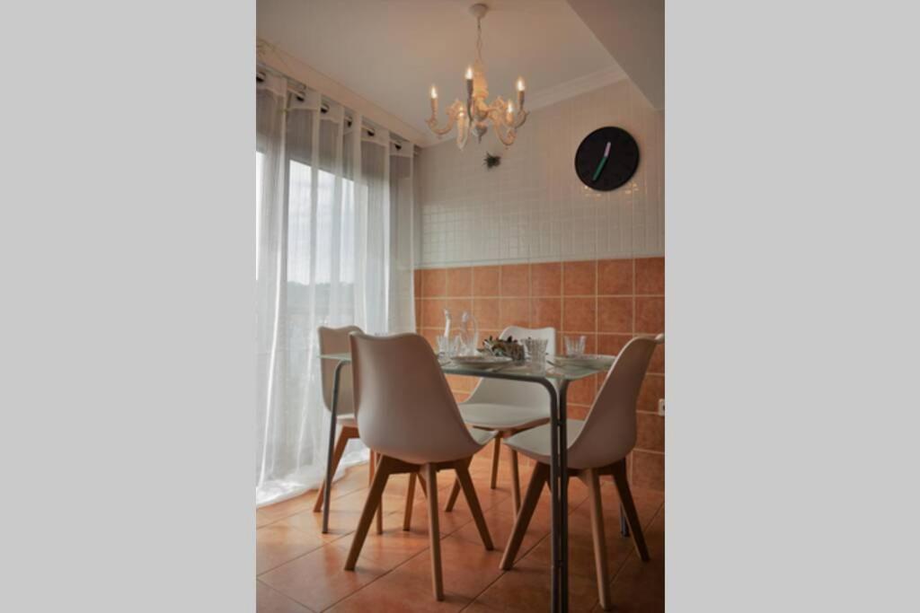 Precioso Atico En Pleno Centro De O Grove Apartment Bagian luar foto